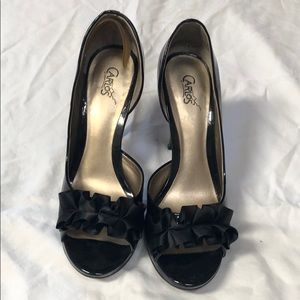 Black patent leather pumps